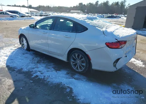 2015 Chrysler 200 S z USA, uszkodzony, nr VIN 1C3CCCBB5FN566496